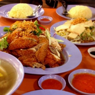Chicken Rice - Joo Chiat / Delicious Boneless Chicken Rice - Katong Gourmet Centre (Joo Chiat)|Singapore