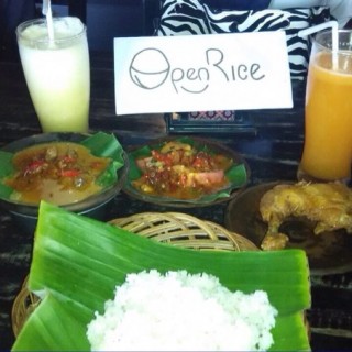 Sambal Ati, Sambal Udang, Ayam Goreng, Jus Nangka, Jus Wortel - 位於Yogyakarta Tengah的Waroeng Spesial Sambal (Yogyakarta Tengah) | 日惹