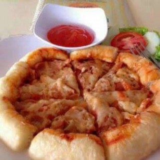 Pizza Medium - dari Pizza Kansas (Jawa) di Jawa |Other Cities