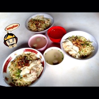Yammie Pangsit Basah Bakso - 位於Letjend. Suprapto的Yammie Pangsit Pathuk (Letjend. Suprapto) | 日惹