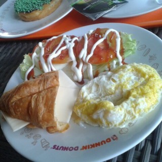 breakfast package - Lingkar Utara / Dunkin'Donuts (Lingkar Utara)|Yogyakarta