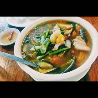 Pork Sinigang - dari Leslie's (Cavite) di Cavite |Other Provinces