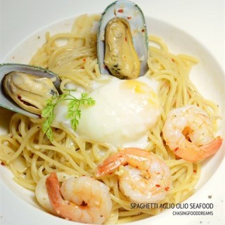 SPAGHETTI AGLIO SEAFOOD - Kota Damansara / 3 Bags Full (Kota Damansara)|Klang Valley
