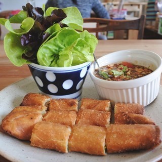 เมนูส้มตำ - 位於ตลิ่งชัน的Mali Handwork Studio & Cafe (ตลิ่งชัน) | 曼谷