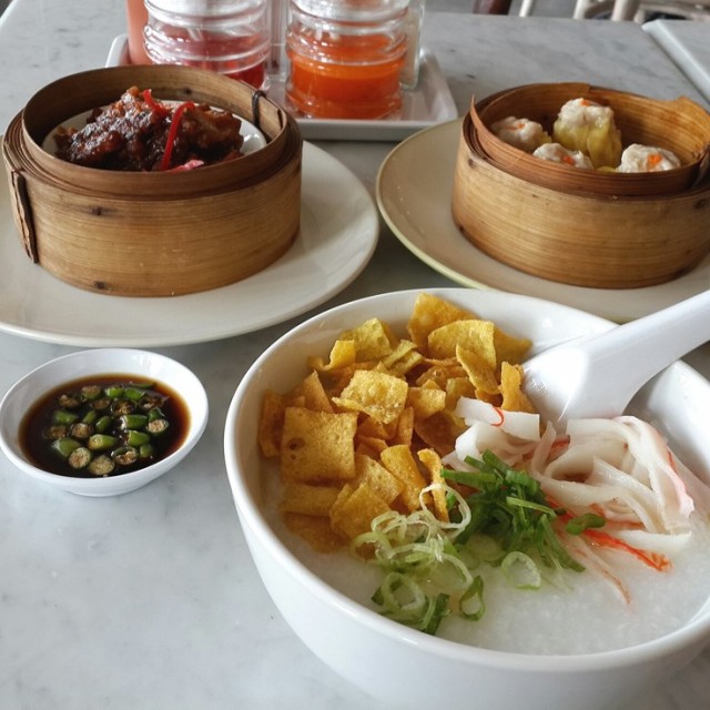 Scallop Porridge, Chicken Feet Amd Shewmai - Sunter's Eaton 